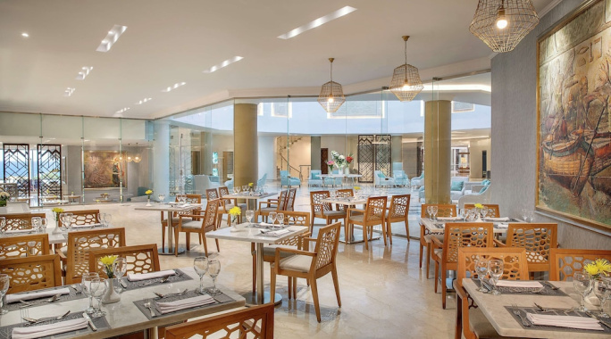 Hôtel Hilton Hurghada Plaza, Séjour Egypte, Hurghada par Ôvoyages Hôtel Hilton Hurghada Plaza, Séjour Egypte, Hurghada par Ôvoyages