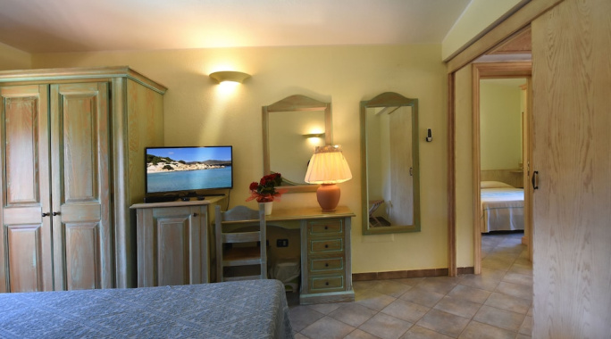 Hôtel Su Giganti 3*, Séjour Italie, Sardaigne par Ôvoyages Hôtel Su Giganti 3*, Séjour Italie, Sardaigne par Ôvoyages