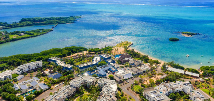 Hôtel Radisson Blu Azuri Resort & Spa 4* Sup, Séjour Île Maurice par Ôvoyages Hôtel Radisson Blu Azuri Resort & Spa 4* Sup, Séjour Île Maurice par Ôvoyages