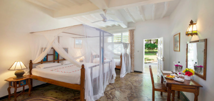 Combiné Circuit Amboseli, Tsavo Ouest & Est en 5 nuits + Ôclub Select Diamonds Malindi 5*, Combiné Kenya par Ôvoyages Combiné Circuit Amboseli, Tsavo Ouest & Est en 5 nuits + Ôclub Select Diamonds Malindi 5*, Combiné Kenya par Ôvoyages