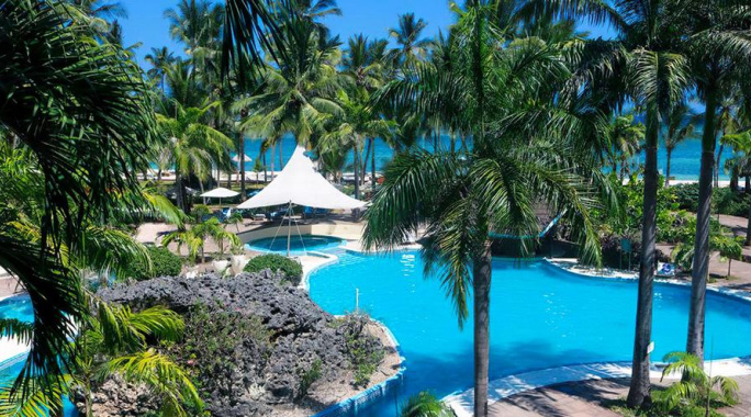 Hôtel Diani Reef Beach Resort & Spa 3* + Safari 2 nuits, Séjour Kenya par Ôvoyages Hôtel Diani Reef Beach Resort & Spa 3* + Safari 2 nuits, Séjour Kenya par Ôvoyages