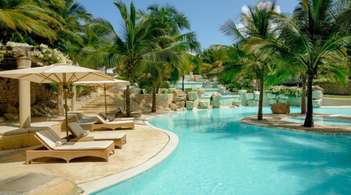 Hôtel Swahili Beach Resort 5* + Safari 3 nuits, Combiné Kenya par Ôvoyages Hôtel Swahili Beach Resort 5* + Safari 3 nuits, Combiné Kenya par Ôvoyages