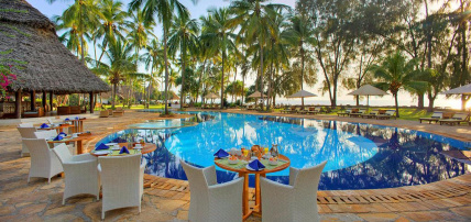 Ôclub Select BlueBay Beach Resort & Spa 5* + Safari 2 nuits en avion, Combiné Tanzanie, Zanzibar par Ôvoyages Ôclub Select BlueBay Beach Resort & Spa 5* + Safari 2 nuits en avion, Combiné Tanzanie, Zanzibar par Ôvoyages
